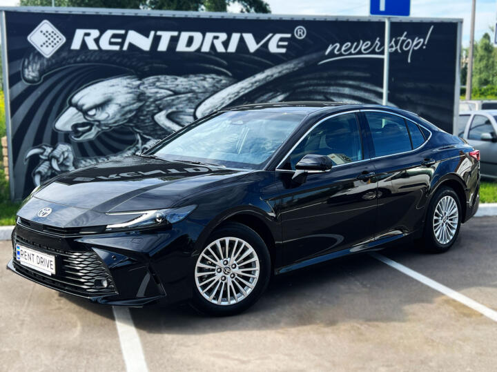 оренда Toyota Camry 80 2025 в Києві