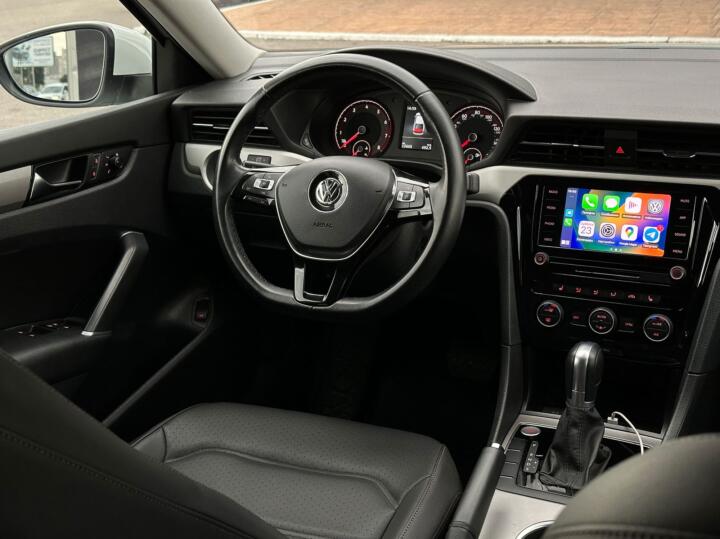 VW Passat київ напрокат