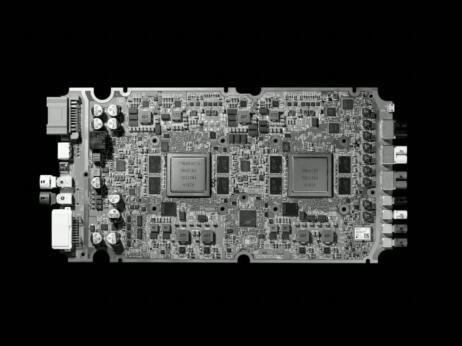 Бортовой суперкомпьютер увеличивает возможности автомобильной техники