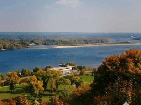 ТОП-5 мальовничих маршрутів для автоподорожей по Україні