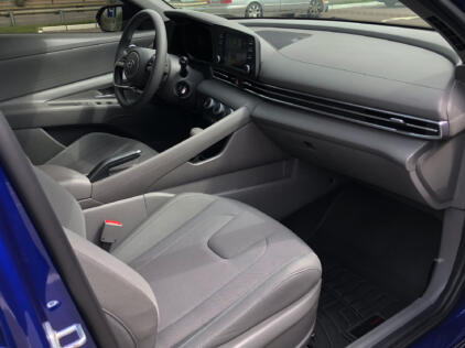 Hyundai Elantra Киев в аренду